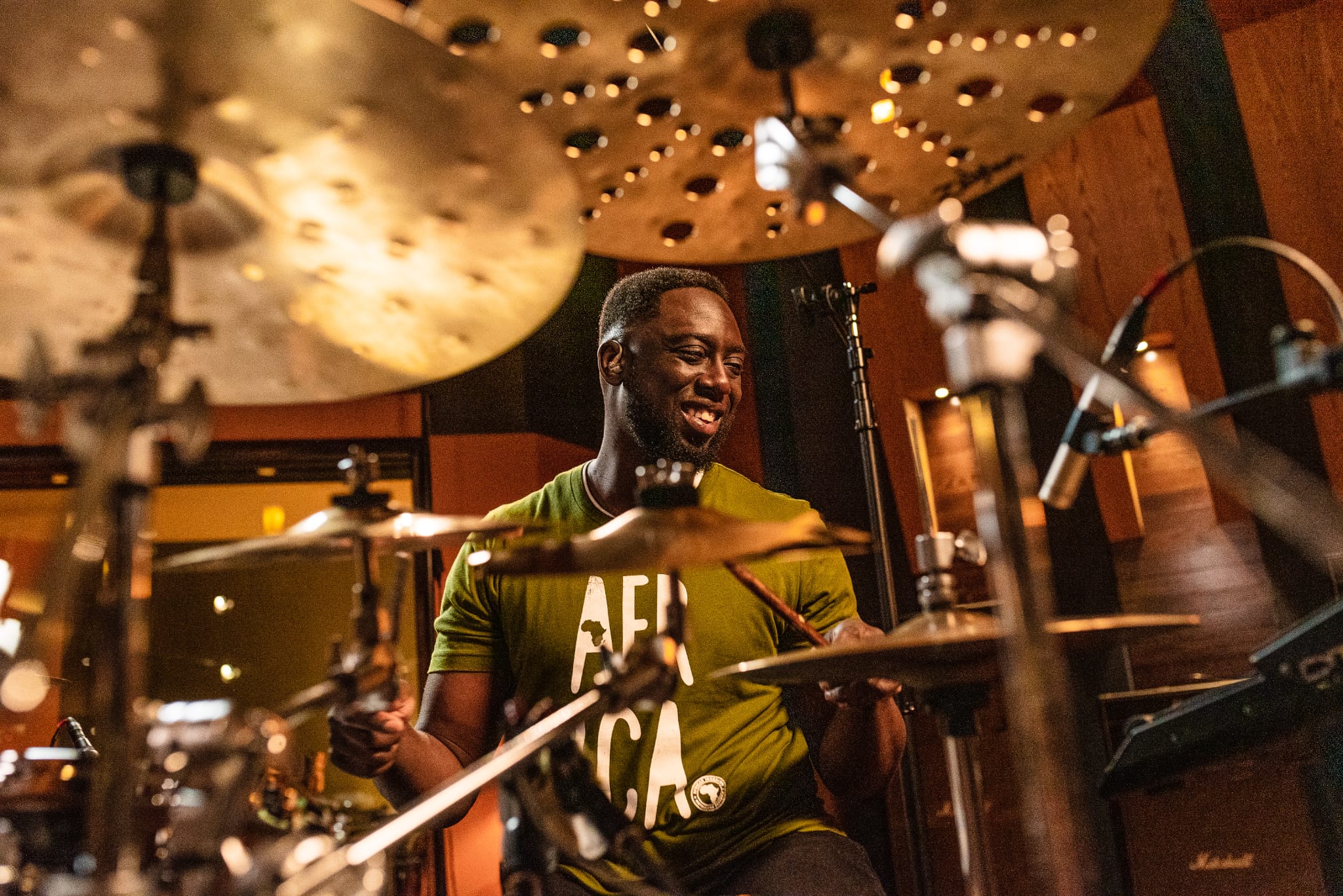 Larnell Lewis